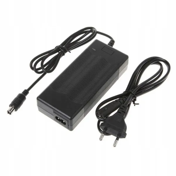 Adaptateur de charge 42V 2A pour trottinette électrique destiné au dropshipping_voghion.com